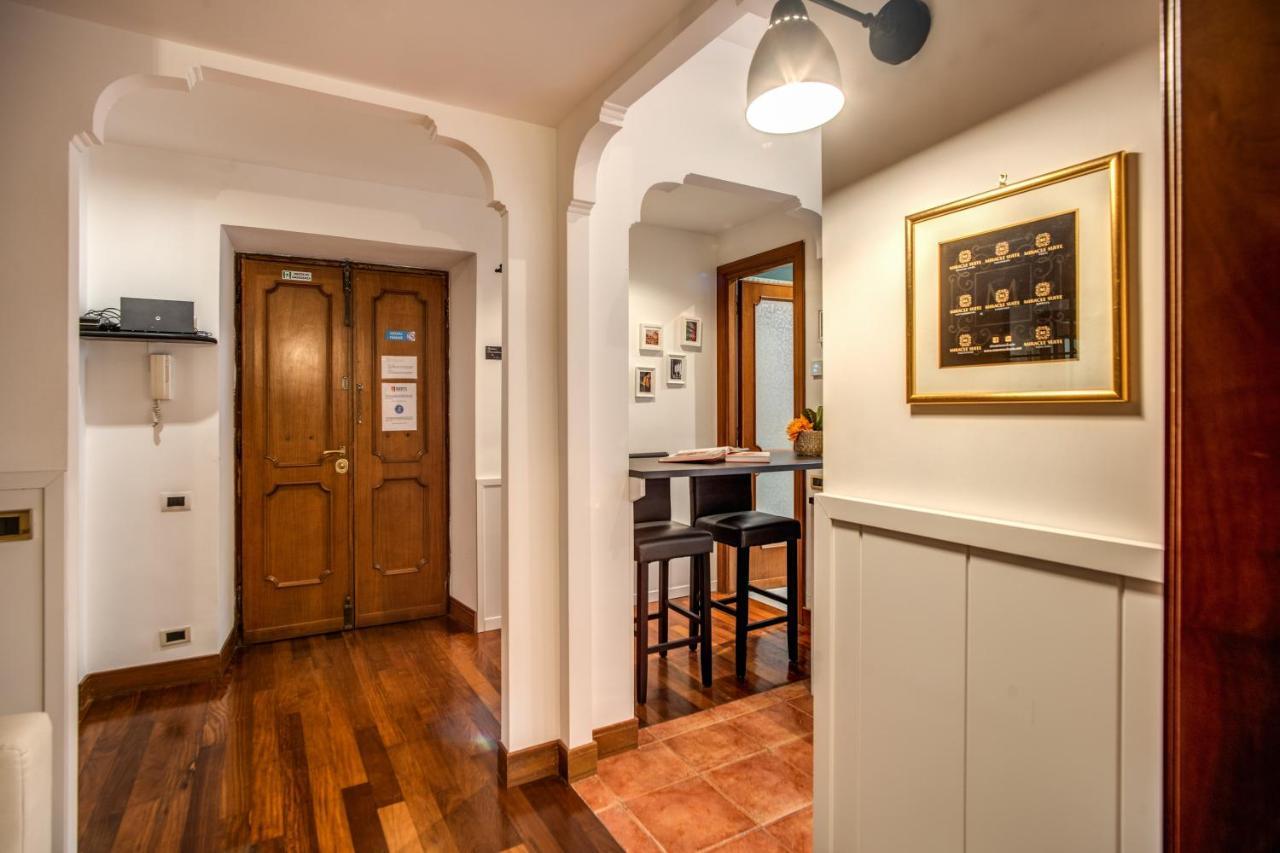 Spanish Steps Miracle Suite โรม ภายนอก รูปภาพ