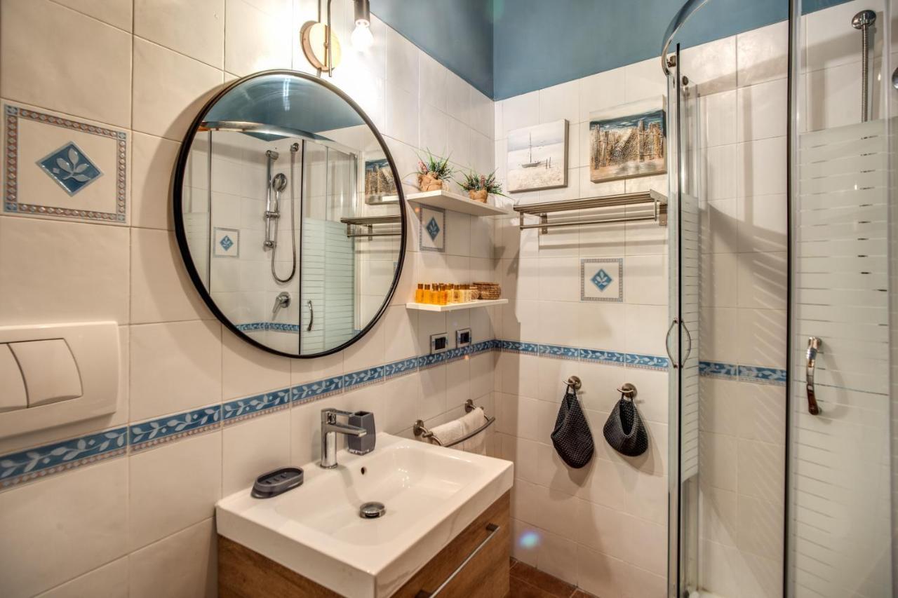 Spanish Steps Miracle Suite โรม ภายนอก รูปภาพ